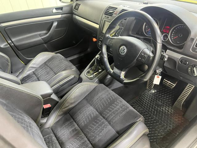 VW 　ゴルフ　ＧＴＩ　ピレリ